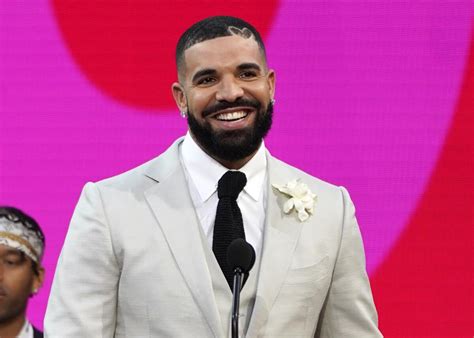 Drake’s Leaked Bedroom Tape: Tunde Ednut and Others。